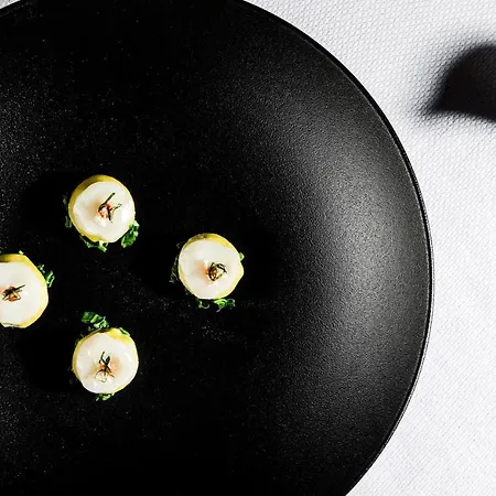 Romantik & Restaurant Stafler 4*
